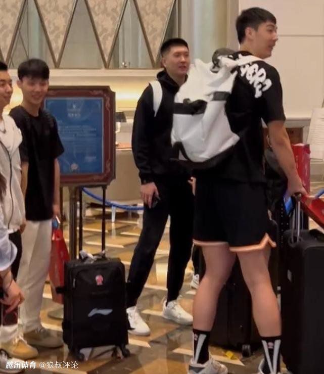 影片由林超贤担任监制、故事及总导演，唐唯瀚导演，张家辉、陈伟霆、梁洛施领衔主演，谭俊彦、姜皓文主演，周秀娜友情演出，杨祐宁特别客串，将于12月8日全国上映